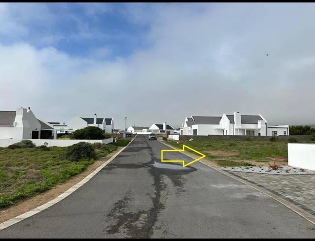 LAND FOR SALE IN BRITANNIA BAY